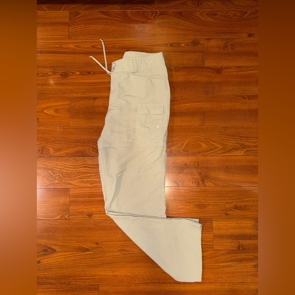 The North face cargo zip off pants